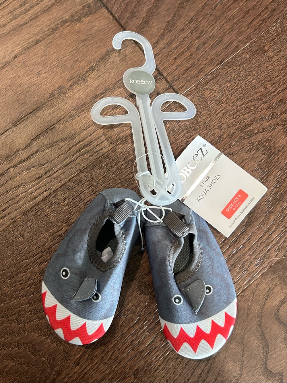 NWT Robeez Size 9-12 month Baby Aqua Shoes Water Shoes